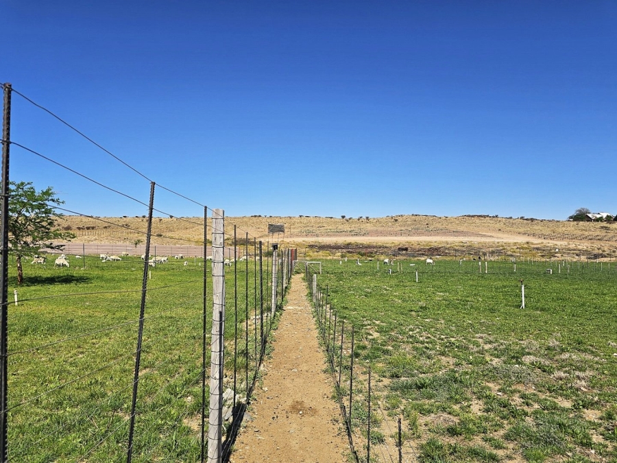 2 Bedroom Property for Sale in Upington Rural Northern Cape